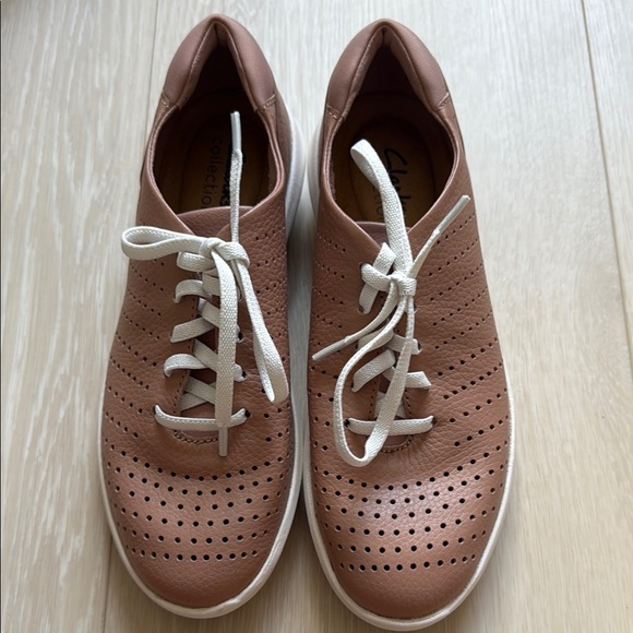 Clarks Blush Perforated Casual Shoes - Picture 4 of 8